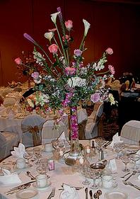 Blenko Glass Pedestal Arrangement, Calla Lilies, Roses, Hydrangea...